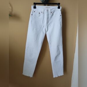 Levi's Premium Wedgie Straight Leg White Jeans Size 25